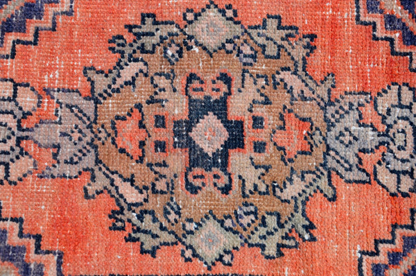 Handmade Turkish Vintage small area rug doormat for home decor, bathroom rug, area oushak rug bathroom mat kitchen kilim rug, rug 2.10x1.6, 665491