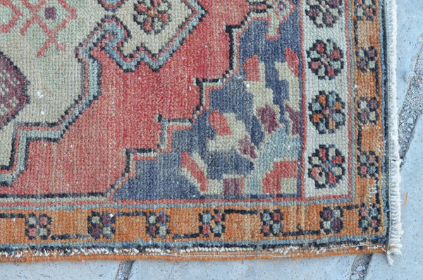 Vintage Handmade Turkish small area rug doormat for home decor, bathroom rug, area oushak rug bathroom mat kitchen kilim rug, rug 2,8X1,6, 664698