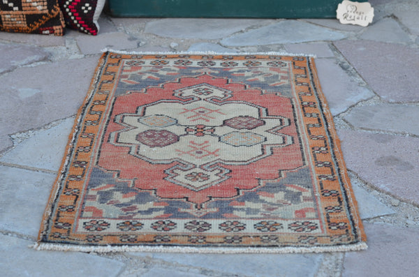 Vintage Handmade Turkish small area rug doormat for home decor, bathroom rug, area oushak rug bathroom mat kitchen kilim rug, rug 2,8X1,6, 664698