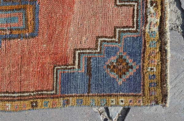 Unique Turkish Vintage small area rug doormat for home decor, bathroom rug, area oushak rug bathroom mat kitchen rug  kilim rug, rug 3.5x1.5, 664735