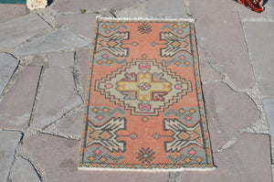 Vintage Handmade Turkish small area rug doormat for home decor, bathroom rug, area oushak rug bathroom mat kitchen kilim rug, rug 3.1x1.4, 664739