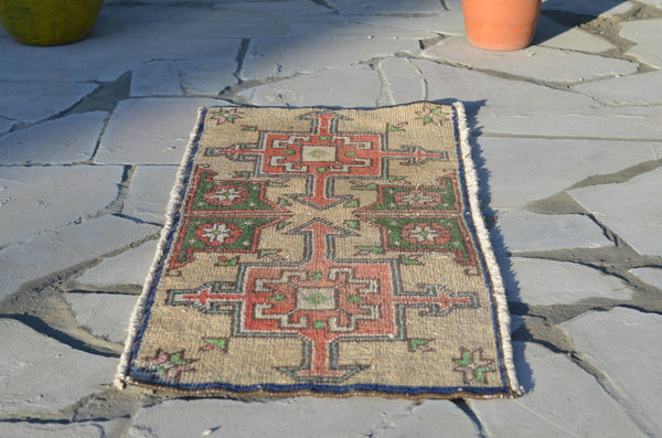 Turkish Handmade Vintage small area rug doormat for home decor, bathroom rug, area oushak rug bathroom mat kitchen kilim rug, rug 2.9x1.2, 664756