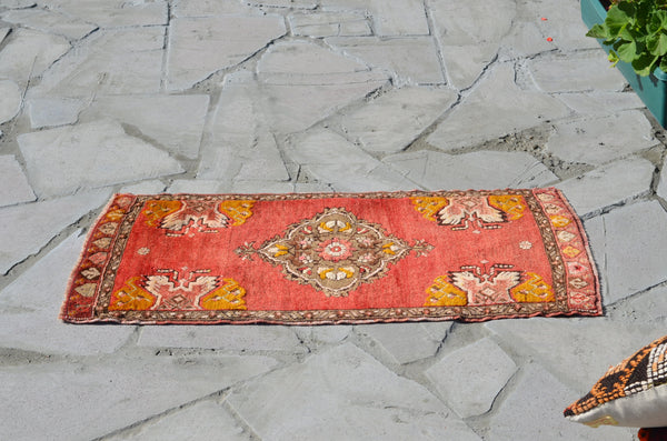 Natural Turkish Vintage small area rug doormat for home decor, bathroom rug, area oushak rug bathroom mat kitchen rug kilim rug, rug 3.2x1.6, 664819