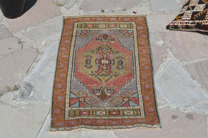Unique Turkish Vintage small area rug doormat for home decor, bathroom rug, area oushak rug bathroom mat kitchen rug  kilim rug, rug 3,2X1,6, 664631