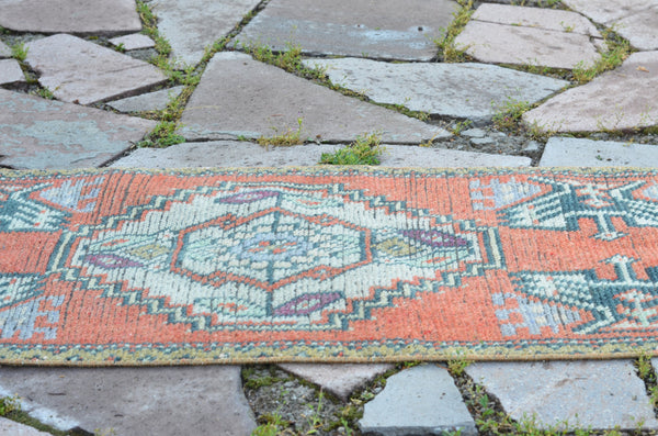 Vintage Handmade Turkish small area rug doormat for home decor, bathroom rug, area oushak rug bathroom mat kitchen kilim rug, rug 3.4X1.6, 664648