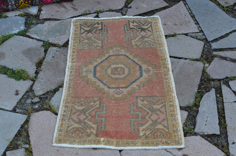 Natural Turkish Vintage small area rug doormat for home decor, bathroom rug, area oushak rug bathroom mat kitchen rug kilim rug, rug 3,0X1,4, 664656
