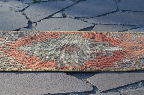 Vintage Handmade Turkish small area rug doormat for home decor, bathroom rug, area oushak rug bathroom mat kitchen kilim rug, rug 3.4x1.6, 664706