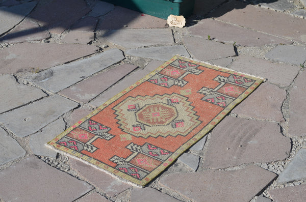 Turkish Handmade Vintage small area rug doormat for home decor, bathroom rug, area oushak rug bathroom mat kitchen kilim rug, rug 2.9x1.4, 664736