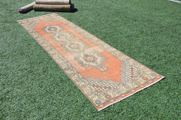 Natural Vintage Turkish runner rug for home decor, area rug, Anatolian oushak rug bedroom rug kitchen rug  bathroom rug kilim,  9'1"X2'10", 665013