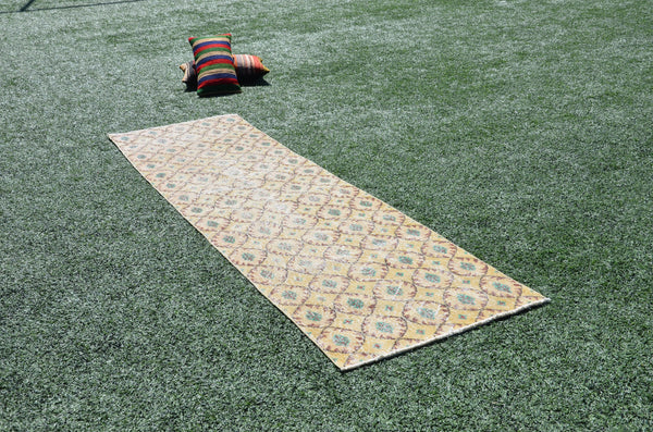 Yellow Vintage Turkish runner rug for home decor, area rug, Anatolian oushak rug boho bedroom rug kitchen rug  bathroom rug kilim, 9'4"X2'6", 665000