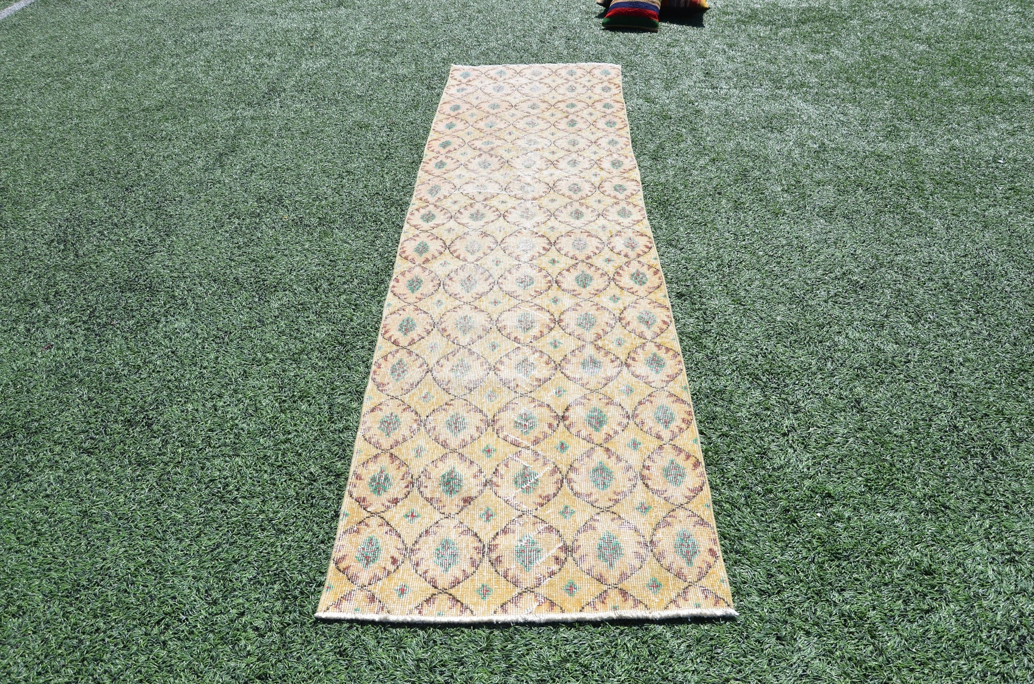 Yellow Vintage Turkish runner rug for home decor, area rug, Anatolian oushak rug boho bedroom rug kitchen rug  bathroom rug kilim, 9'4"X2'6", 665000