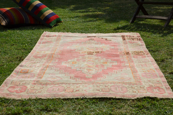 Beige Vintage Turkish Anatolian rug for home decor, area rug, oushak rug boho rug bedroom rug kitchen rug  bathroom rug kilim, rugs 6x3, 664291