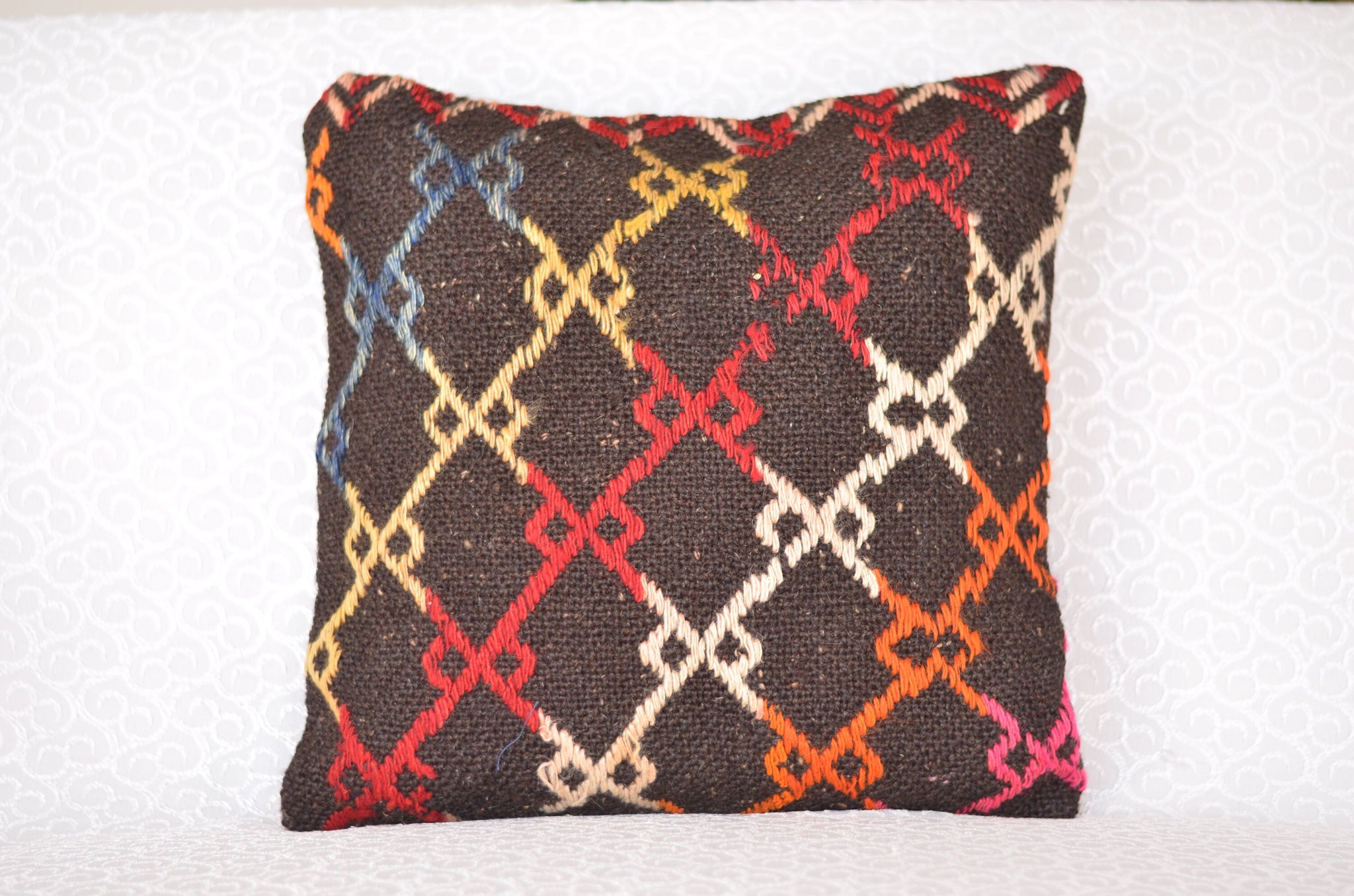 16 x 16 Handmade Turkish Decorative Vintage Pillow, %100 Wool, 664829