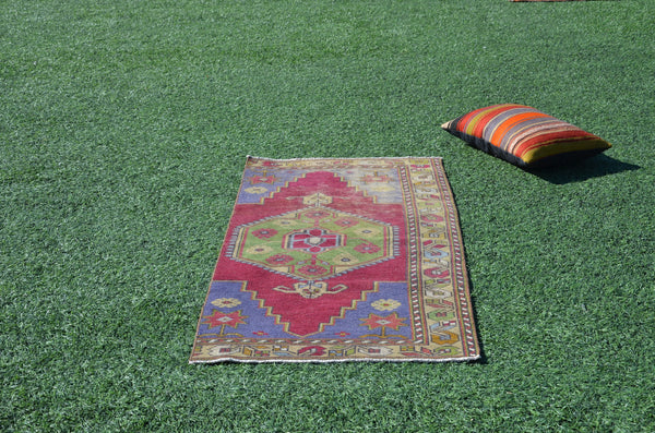 Vintage Handmade Turkish small area rug for home decor, bathroom rug, area rug oushak rug boho rug kitchen rug  kilim rug door mat, rugs 6x2, 665310
