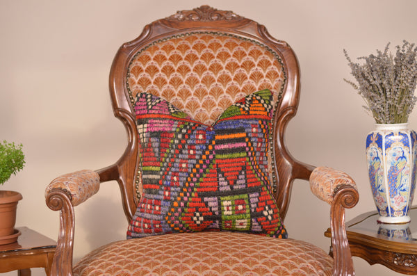 16 x 16 Handmade Decorative Vintage Pillow, %100 Wool, 664866