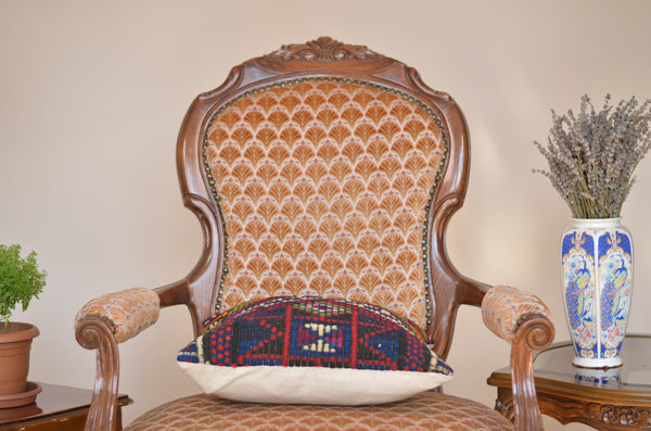 16 x 16 Handmade Decorative Vintage Pillow, %100 Wool, 664894