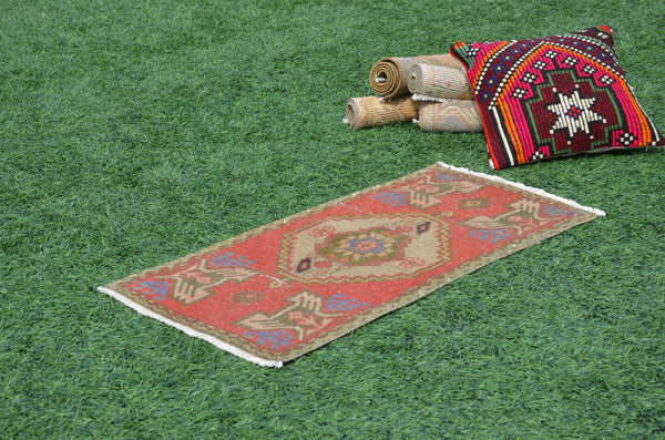 Unique Turkish Vintage small area rug doormat for home decor, bathroom rug, area oushak rug bathroom mat kitchen rug  kilim rug, rug 3,0x1,5, 665101