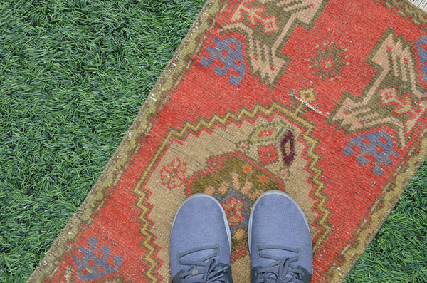 Unique Turkish Vintage small area rug doormat for home decor, bathroom rug, area oushak rug bathroom mat kitchen rug  kilim rug, rug 3,0x1,5, 665101