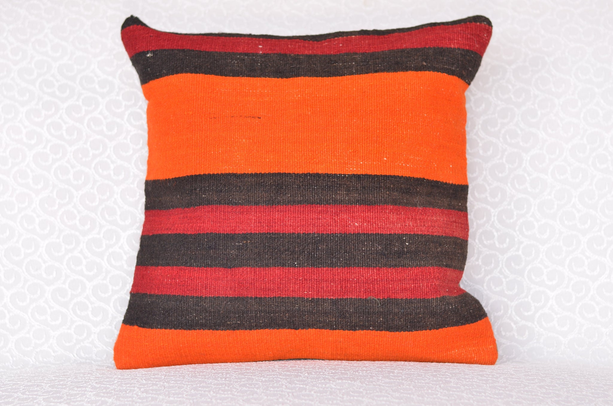 16 x 16 Handmade Turkish Vintage Pillow, %100 Wool, 664936
