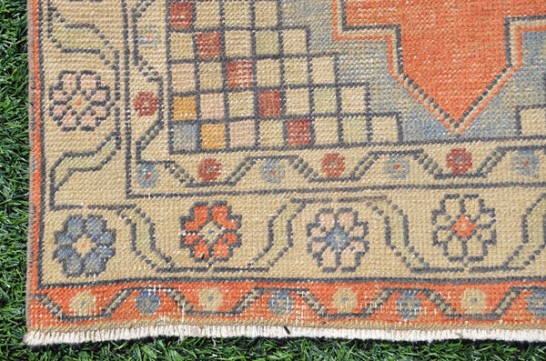 Natural Vintage Turkish runner rug for home decor, area rug, Anatolian oushak rug bedroom rug kitchen rug  bathroom rug kilim,  9'1"X2'10", 665013
