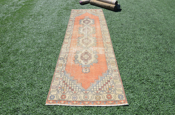 Natural Vintage Turkish runner rug for home decor, area rug, Anatolian oushak rug bedroom rug kitchen rug  bathroom rug kilim,  9'1"X2'10", 665013