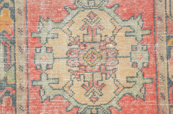 Vintage Handmade Turkish runner rug for home decor, area rug, Anatolian oushak rug boho rug kitchen rug  bathroom rug kilim, 9'6"X2'10", 665014