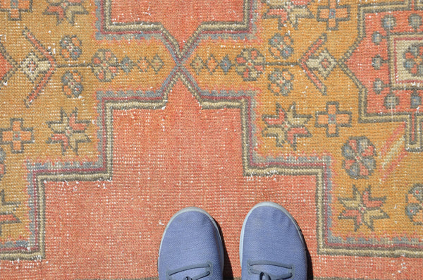 Natural Vintage Turkish runner rug for home decor, area rug, Anatolian oushak rug bedroom rug kitchen rug  bathroom rug kilim, 8'2"X2'11", 665011
