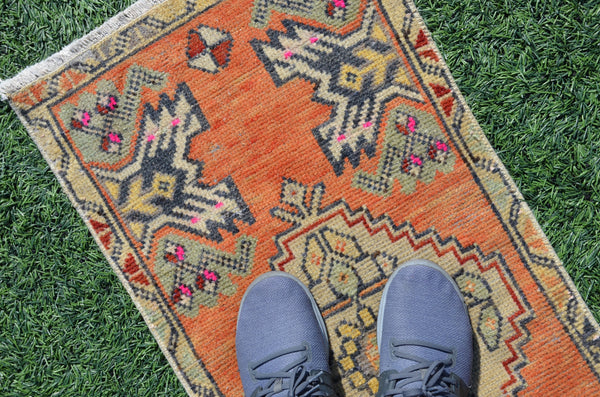 Natural Turkish Vintage small area rug doormat for home decor, bathroom rug, area oushak rug bathroom mat kitchen rug kilim rug, rug 3,1X1,5, 665131