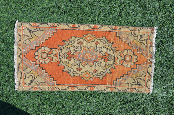 Natural Turkish Vintage small area rug doormat for home decor, bathroom rug, area oushak rug bathroom mat kitchen rug kilim rug, rug 2,8X1,4, 665139