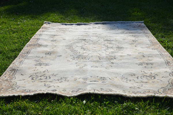 Old oushak Turkish rug for home decor, Vintage rug, area rug boho rug bedroom rug kitchen rug bathroom rug kilim rugs handmade, rugs 6x4, 664248
