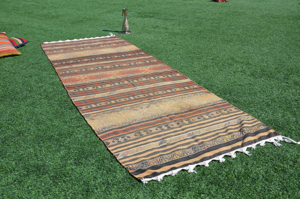 Unique Vintage Turkish runner rug for home decor, area rug, Anatolian oushak rug boho rug kitchen rug  bathroom rug kilim,  13'5"X4'5", 665259