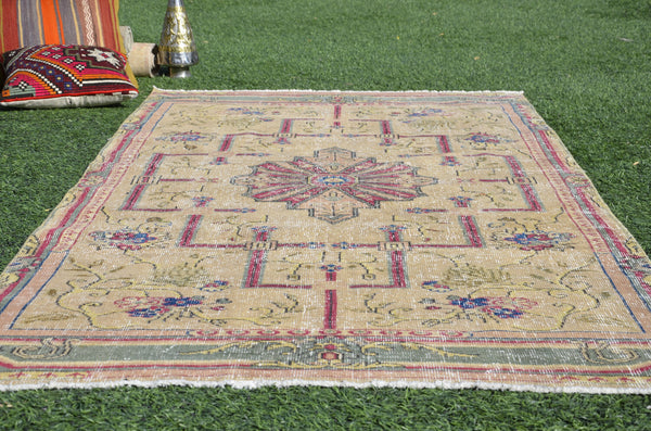 Unique Vintage Turkish Anatolian rug for home decor, area rug, oushak rug boho rug bedroom rug kitchen rug  bathroom rug kilim, rugs 8x4, 665285