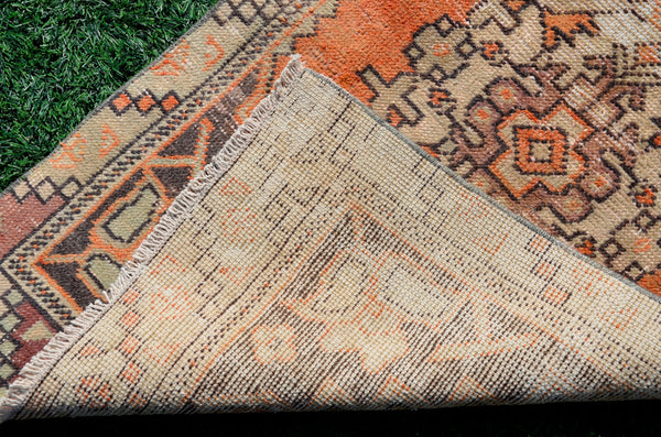 Unique Vintage Turkish runner rug for home decor, area rug, Anatolian oushak rug bedroom rug kitchen rug  bathroom rug kilim,  8'6" x 2'5", 665267