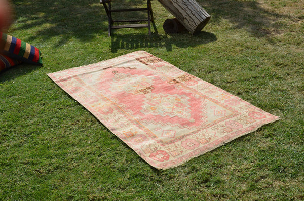 Beige Vintage Turkish Anatolian rug for home decor, area rug, oushak rug boho rug bedroom rug kitchen rug  bathroom rug kilim, rugs 6x3, 664291