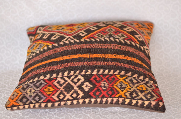 16 x 16 Handmade Decorative Vintage Pillow, %100 Wool, 664827
