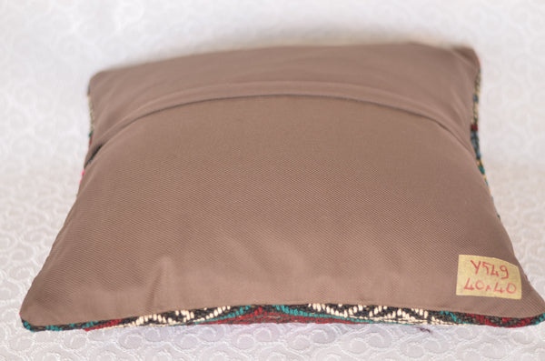 16 x 16 Handmade Decorative Vintage Pillow, %100 Wool, 664828