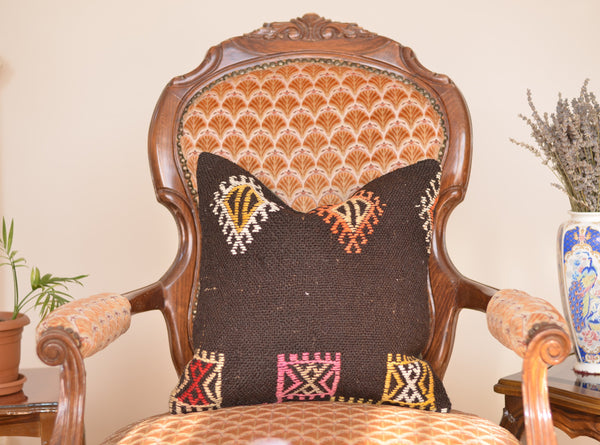 16 x 16 Handmade Decorative  Pillow, %100 Wool, 664844