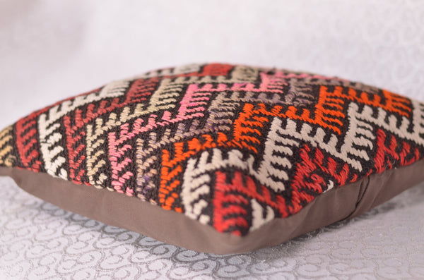 16 x 16 Handmade Decorative Vintage Pillow, %100 Wool, 664864