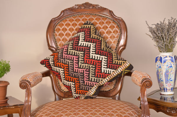 16 x 16 Handmade Decorative Vintage Pillow, %100 Wool, 664864