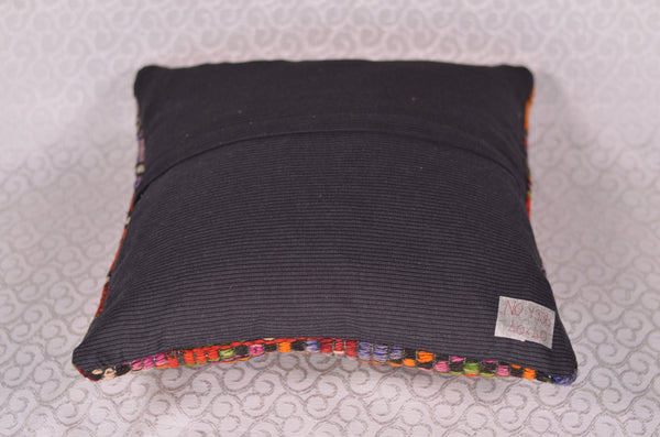 16 x 16 Handmade Decorative Vintage Pillow, %100 Wool, 664866
