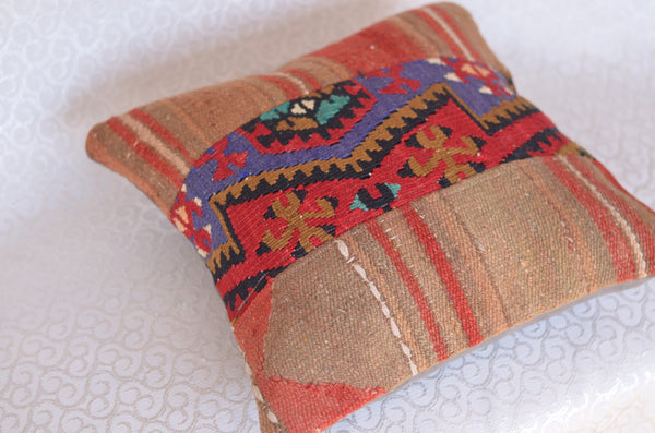 16 x 16 Handmade Turkish Vintage Pillow, %100 Wool, 664883