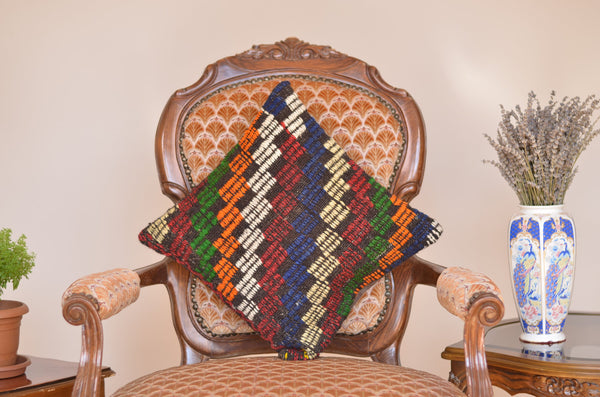 16 x 16 Handmade Decorative  Pillow, %100 Wool, 664886