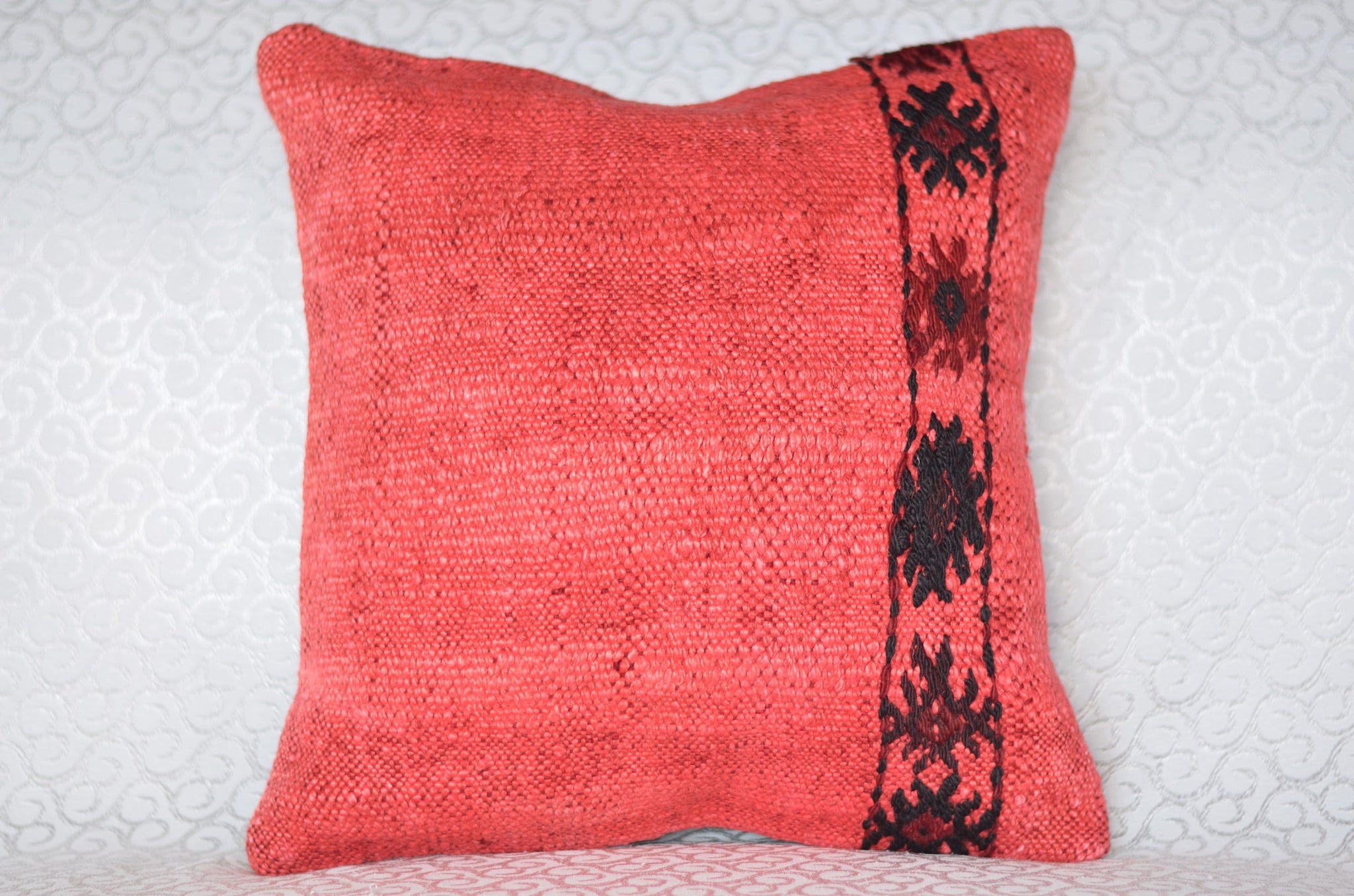 16 x 16 Handmade Turkish Vintage Pillow, %100 Wool, 664887