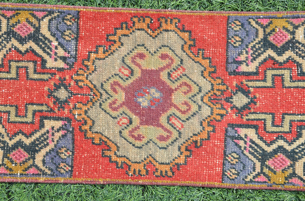 Turkish Handmade Vintage small area rug doormat for home decor, bathroom rug, area oushak rug bathroom mat kitchen kilim rug, rug 2.9x1.4, 665095