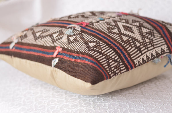 16 x 16 Handmade Decorative Vintage Pillow, %100 Wool, 664910