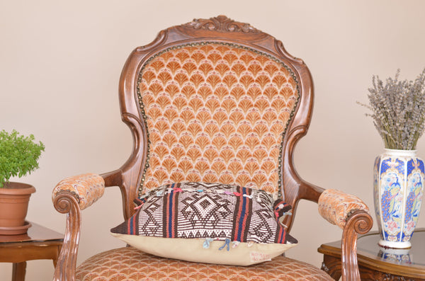 16 x 16 Handmade Decorative Vintage Pillow, %100 Wool, 664910