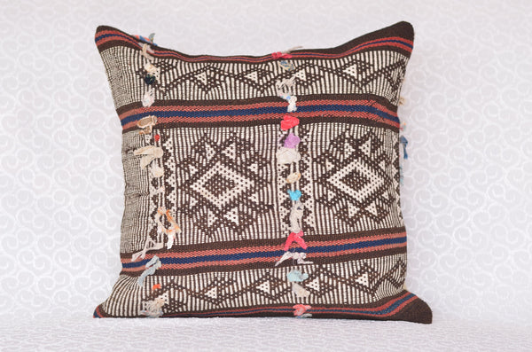 16 x 16 Handmade Decorative Vintage Pillow, %100 Wool, 664910