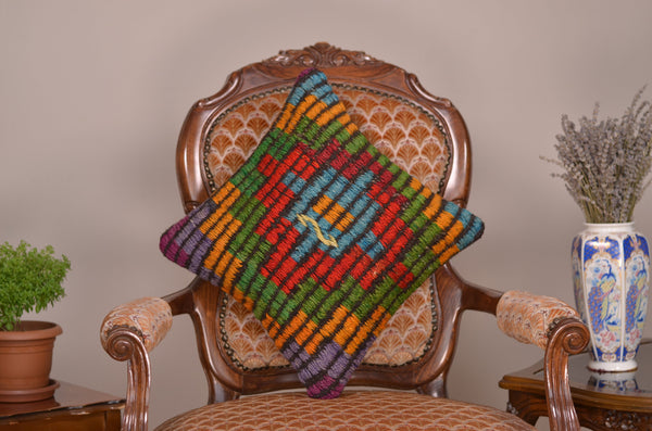 16 x 16 Handmade  Vintage Pillow, %100 Wool, 664912