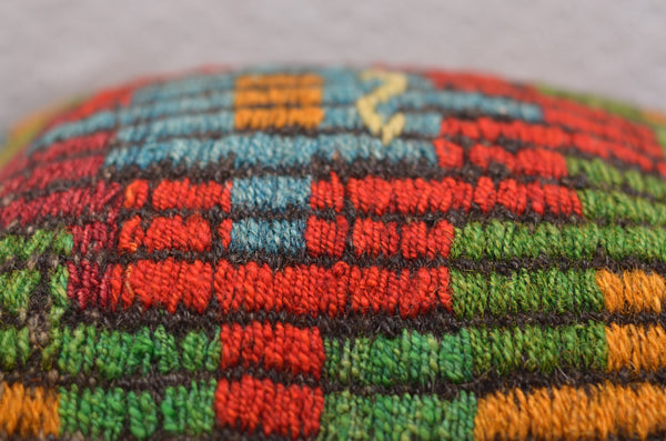 16 x 16 Handmade  Vintage Pillow, %100 Wool, 664912