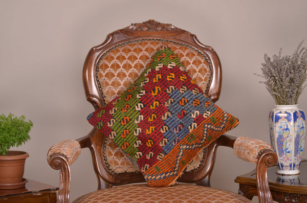 16 x 16 Handmade Decorative Vintage Pillow, %100 Wool, 664914